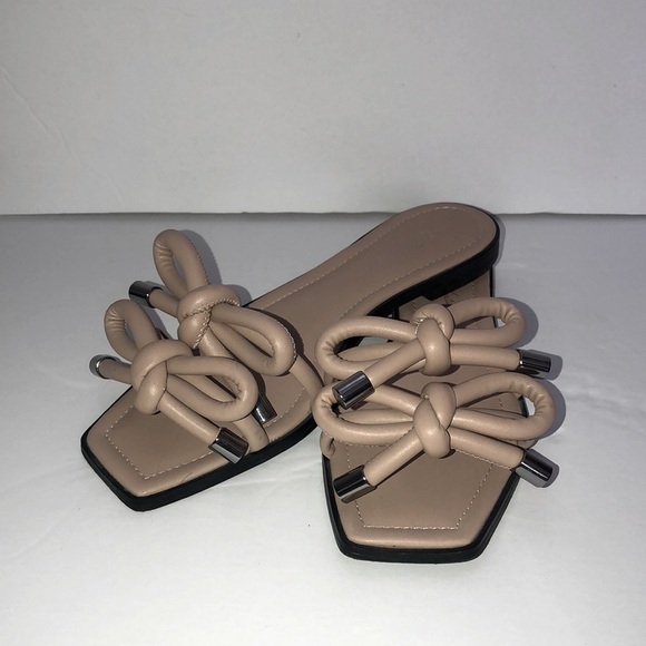 Square Toe Double Bow Slides - Picture 2 of 3